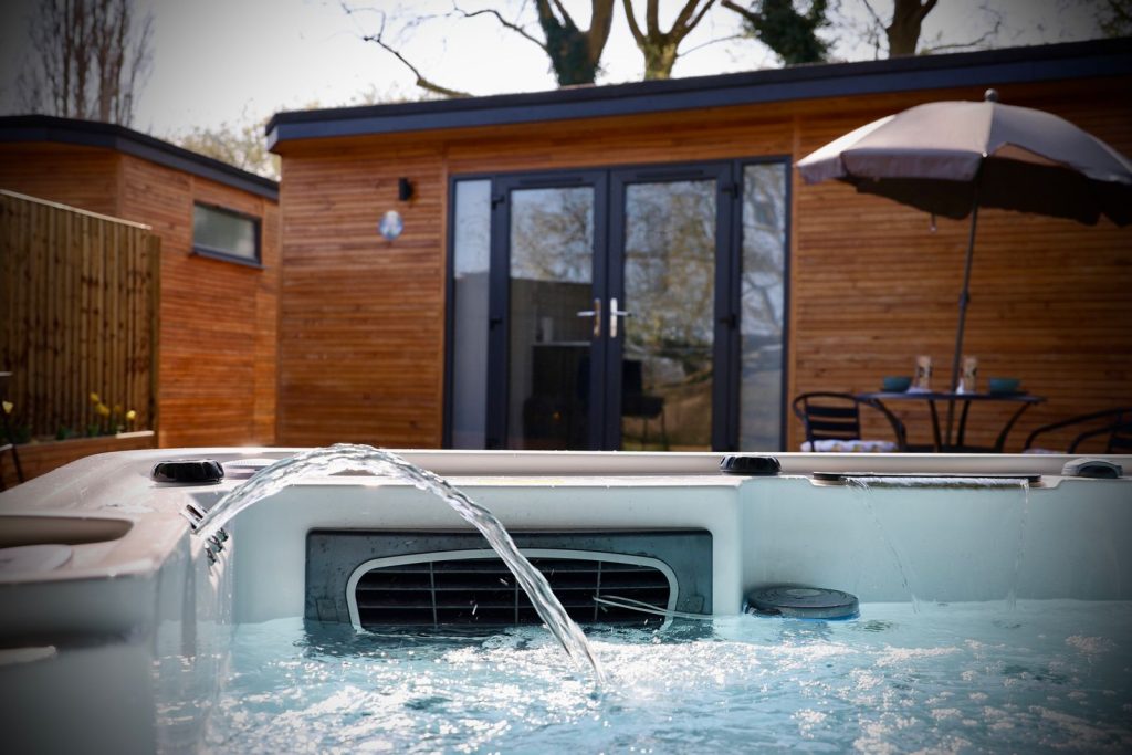 Bluebell Pod with private hot tub at Rocklands Retreat, Norfolk